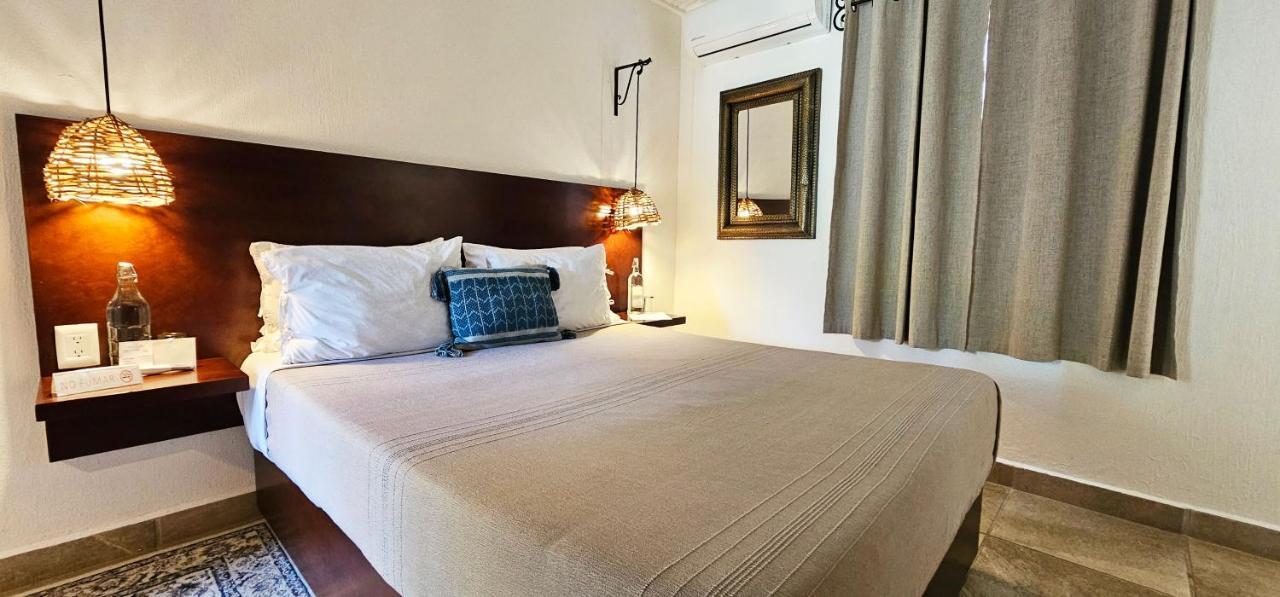 Plaza Chapala Hotel Екстер'єр фото