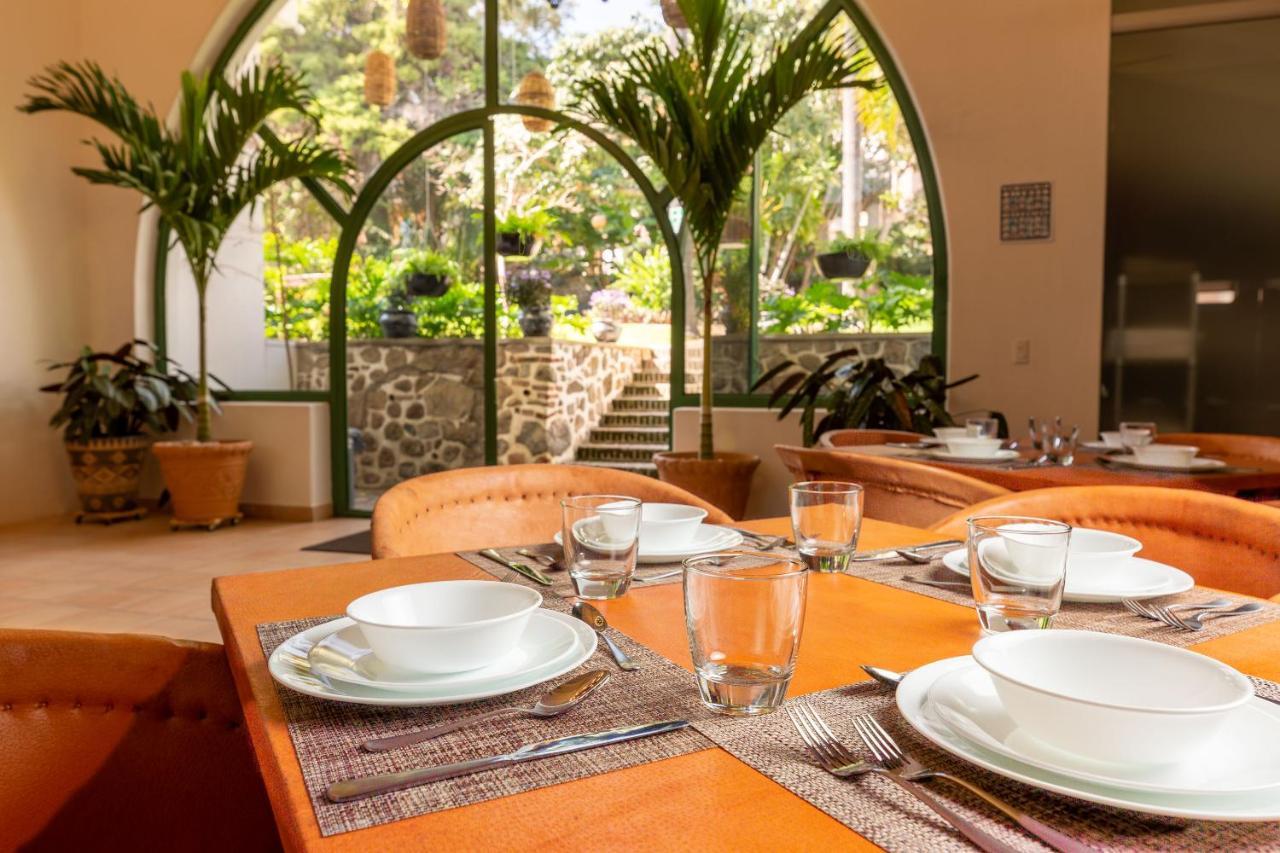 Plaza Chapala Hotel Екстер'єр фото